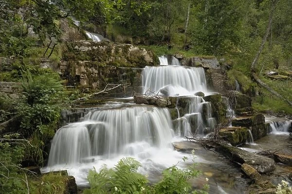 Tvindefossen waterfall, Tvinde near Voss, Hordaland, Norway, Scandinavia, Europe