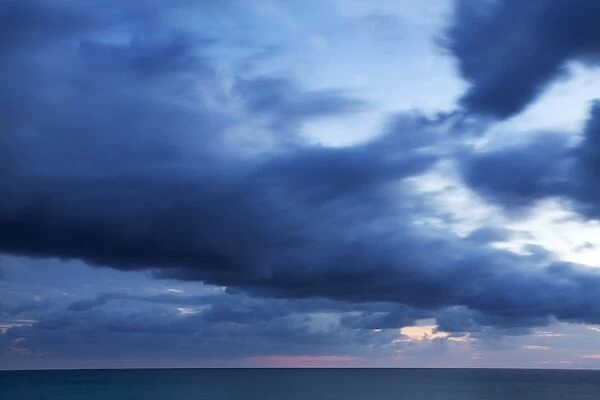 Twilight seascape from Riomaggiore, Cinque Terre, Liguria, Italy, Mediterranean, Europe