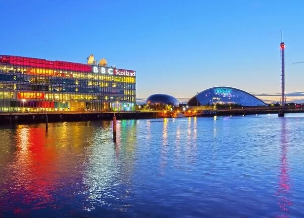 Twilight view of the BBC Scotland and the Glasgow Science Centre, Glasgow, Scotland