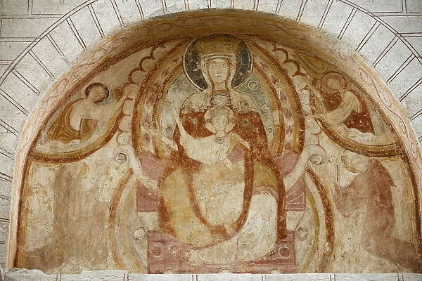 Tympanum of Virgin and child, St. Savin Abbey, Saint-Savin-sur-Gartempe, Vienne, France