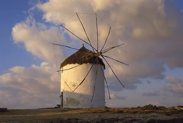 Typical Greek windmill in Antiparos Town