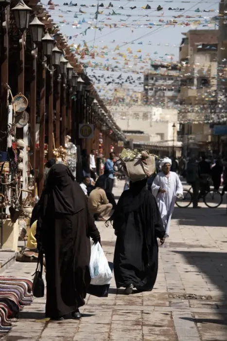 Framed Print : Typical market street scene, Khan al-Khalili, Cairo, Egypt, North Africa, Africa Framed Print : Typical market street scene, Khan al-Khalili, Cairo, Egypt, North Africa, Africa
