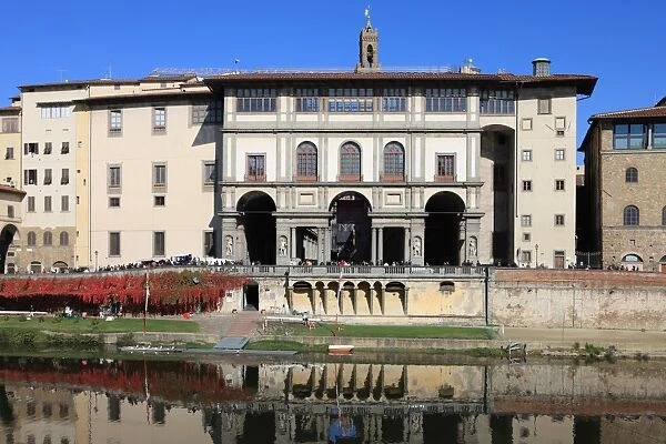 The Uffizi Gallery reflected in the Arno River, Florence, UNESCO World Heritage Site, Tuscany, Italy, Europe