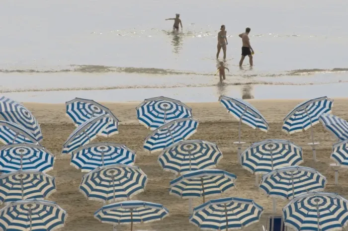 Framed Print : Umbrellas on the beach Framed Print : Umbrellas on the beach