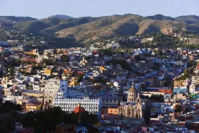 Framed Print : University building and Cathedral, Guanajuato, UNESCO World Heritage Site