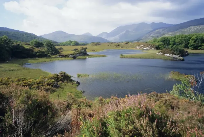 Framed Print : Upper Lake and Macgillycuddys Reeks Framed Print : Upper Lake and Macgillycuddys Reeks