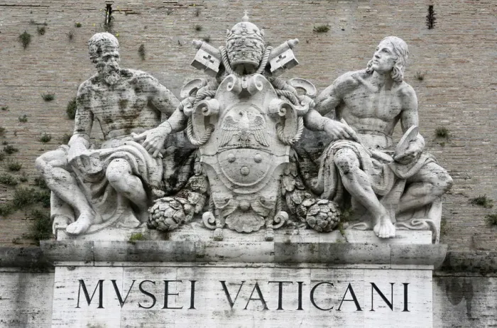 Framed Print : Vatican Museum entrance sculpture, Rome, Lazio, Italy, Europe Framed Print : Vatican Museum entrance sculpture, Rome, Lazio, Italy, Europe