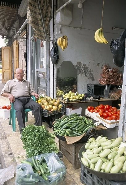 Vegetable shop in the Armenian area
