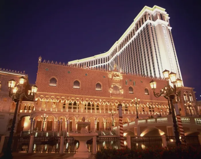 Framed Print : Venetian hotel and casino, Las Vegas, Nevada, United States of America, North America Framed Print : Venetian hotel and casino, Las Vegas, Nevada, United States of America, North America