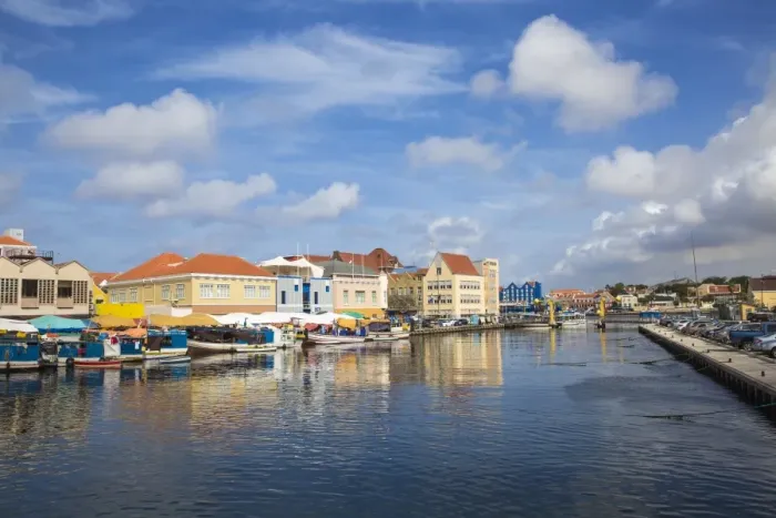 Framed Print : Venezuelan boats at the floating market, Punda, UNESCO World Heritage Site, Willemstad Framed Print : Venezuelan boats at the floating market, Punda, UNESCO World Heritage Site, Willemstad