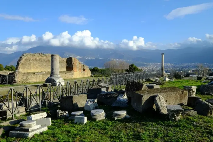 Framed Print : Venus Temple, Pompeii, UNESCO World Heritage Site, the ancient Roman town near Naples Framed Print : Venus Temple, Pompeii, UNESCO World Heritage Site, the ancient Roman town near Naples