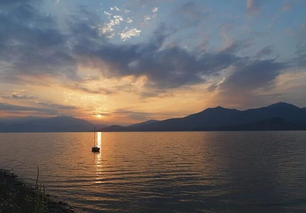 Verbania-Intra, sunrise over Lake Maggiore, Italian Lakes, Piedmont, Italy, Europe