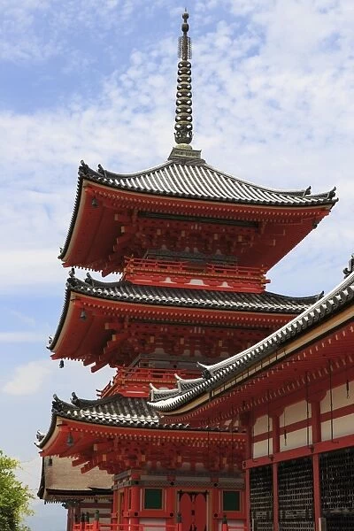 Vermillion three storey pagoda, Kiyomizu-dera entrance, Buddhist temple, Southern Higashiyama