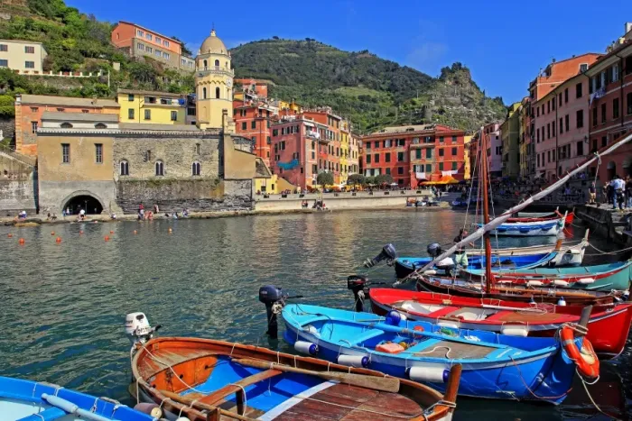 Framed Print : Vernazza, Italian Riviera, Cinque Terre, UNESCO World Heritage Site, Liguria, Italy Framed Print : Vernazza, Italian Riviera, Cinque Terre, UNESCO World Heritage Site, Liguria, Italy