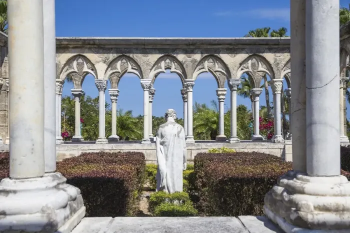Framed Print : Versailles Gardens and Cloisters, Paradise Island, Nassau, Bahamas, West Indies, Caribbean Framed Print : Versailles Gardens and Cloisters, Paradise Island, Nassau, Bahamas, West Indies, Caribbean