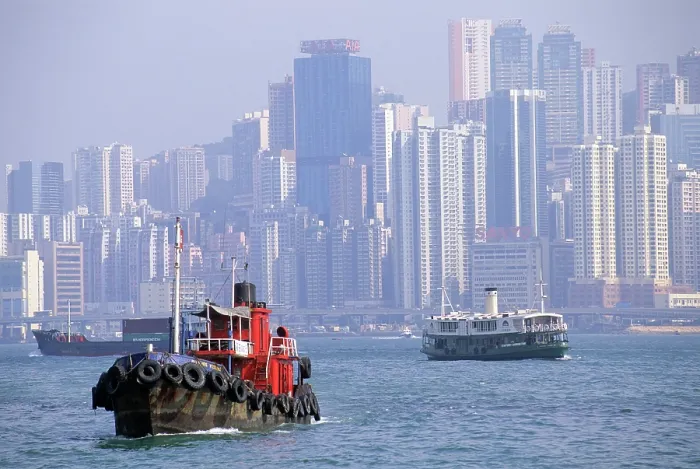Framed Print : Victoria Harbour between Hong-Kong Island and Kowloon peninsula, People's Republic of China, Asia Framed Print : Victoria Harbour between Hong-Kong Island and Kowloon peninsula, People's Republic of China, Asia