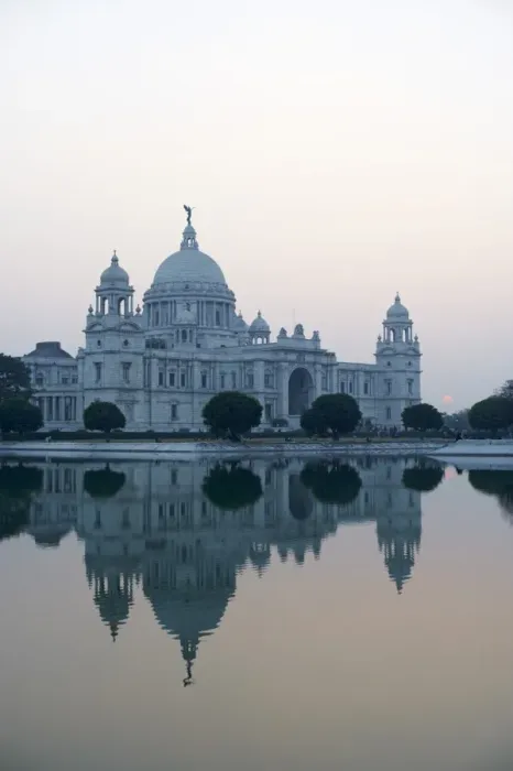 Framed Print : Victoria Memorial, Chowringhee, Kolkata (Calcutta), West Bengal, India, Asia Framed Print : Victoria Memorial, Chowringhee, Kolkata (Calcutta), West Bengal, India, Asia