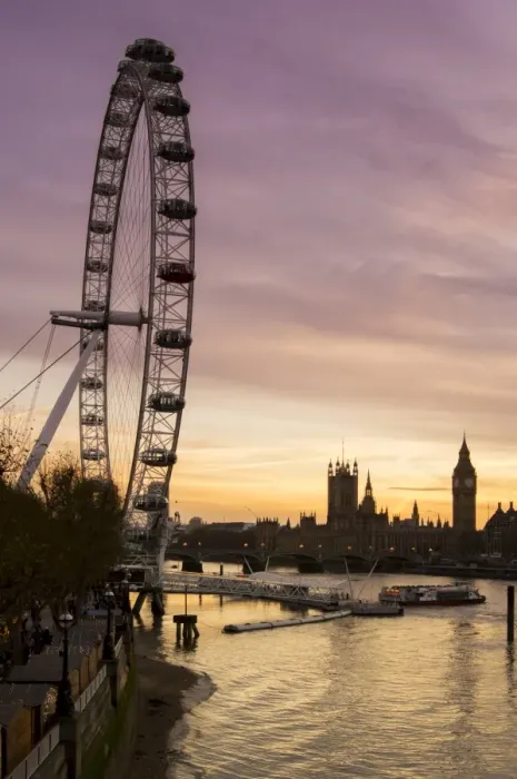 Framed Print : Victoria Tower, Big Ben, Houses of Parliament and London Eye overshadow the River Thames at dusk, London, England, United Kingdom, Europe Framed Print : Victoria Tower, Big Ben, Houses of Parliament and London Eye overshadow the River Thames at dusk, London, England, United Kingdom, Europe