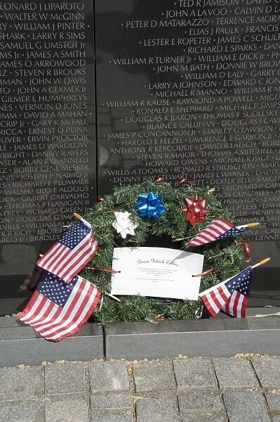 Vietnam Veterans Memorial Wall, Washington D