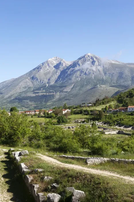 Framed Print : View of Alba Fucens with Mount Velino in the background, Abruzzo, Italy, Europe Framed Print : View of Alba Fucens with Mount Velino in the background, Abruzzo, Italy, Europe