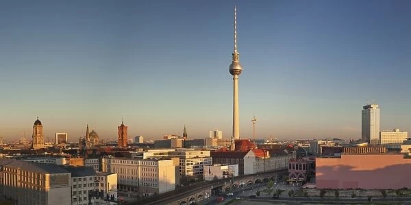 View over Alexanderstrasse to TV Tower, Rotes Rathaus (Red Town Hall), Hotel Park Inn