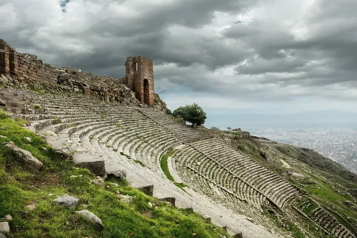 Framed Print : View with the Amphitheater in the ancient city of Pergamon, UNESCO World Heritage Site, Turkey, Asia Minor, Asia Framed Print : View with the Amphitheater in the ancient city of Pergamon, UNESCO World Heritage Site, Turkey, Asia Minor, Asia