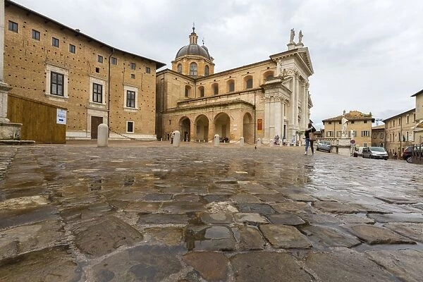 View of the arcades beside the ancient Duomo and Palazzo Ducale, Urbino, Province of Pesaro
