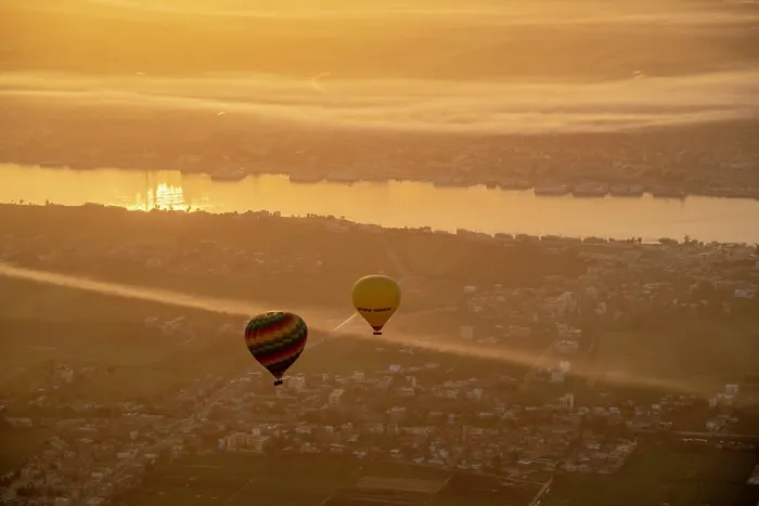 Framed Print : View of other balloons from hot air balloon over Luxor at sunrise, Luxor, Egypt, Africa
