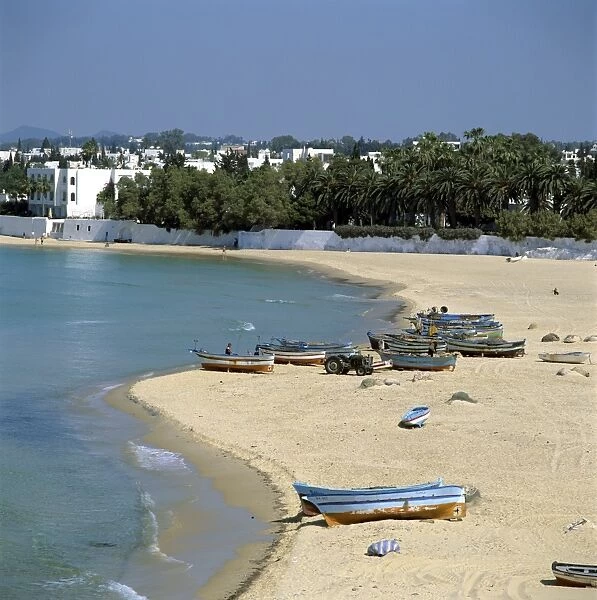 View over beach from the Medina, Hammamet, Cap Bon, Tunisia, North Africa, Africa