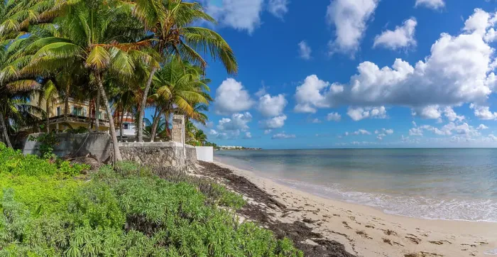 Framed Print : View of beach near Puerto Morelos, Caribbean Coast, Yucatan Peninsula, Mexico, North America Framed Print : View of beach near Puerto Morelos, Caribbean Coast, Yucatan Peninsula, Mexico, North America