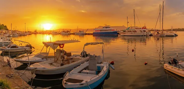 Framed Print : View of boats in Old Port Marina at sunset, Corfu, Ionian Sea, Greek Islands, Greece, Europe Framed Print : View of boats in Old Port Marina at sunset, Corfu, Ionian Sea, Greek Islands, Greece, Europe