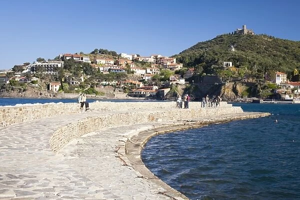 A view of a breakwater in the harbour at Collioure, Cote Vermeille, Languedoc-Roussillon, France, Europe