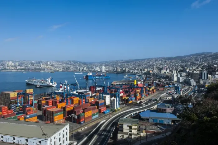 Framed Print : View over the cargo port of Valparaiso, Chile, South America Framed Print : View over the cargo port of Valparaiso, Chile, South America