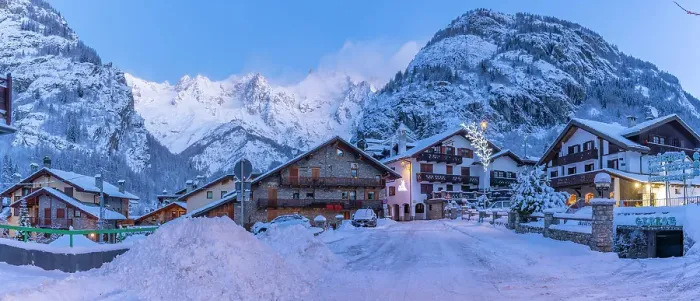 Framed Print : View of chalets and snow covered mountains in Courmayeur before dawn in winter, Courmayeur, Aosta Valley, Italian Alps, Italy Framed Print : View of chalets and snow covered mountains in Courmayeur before dawn in winter, Courmayeur, Aosta Valley, Italian Alps, Italy