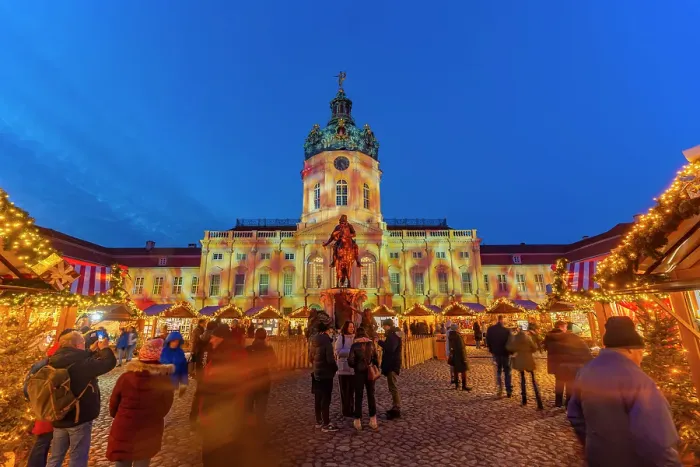 Framed Print : View of Christmas market at Charlottenburg Palace in Schloss Charlottenburg at dusk, Berlin, Germany Framed Print : View of Christmas market at Charlottenburg Palace in Schloss Charlottenburg at dusk, Berlin, Germany