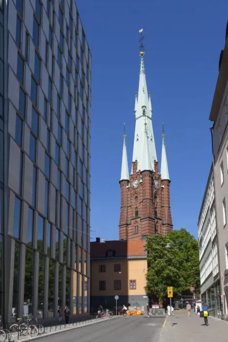 Framed Print : View of the Church of Saint Clare (Klara Church) and contemporary architecture, Stockholm Framed Print : View of the Church of Saint Clare (Klara Church) and contemporary architecture, Stockholm