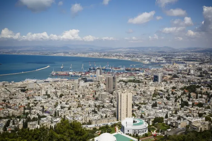 Framed Print : View over the city and port, Haifa, Israel, Middle East Framed Print : View over the city and port, Haifa, Israel, Middle East