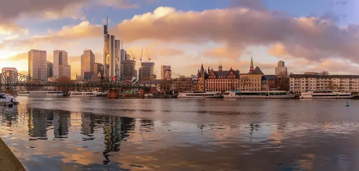 Framed Print : View of city skyline and River Main at sunset, Frankfurt am Main, Hesse, Germany, Europe Framed Print : View of city skyline and River Main at sunset, Frankfurt am Main, Hesse, Germany, Europe