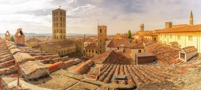 Framed Print : View of city skyline and rooftops from Palazzo della Fraternita dei Laici, Arezzo, Province of Arezzo, Tuscany, Italy, Europe Framed Print : View of city skyline and rooftops from Palazzo della Fraternita dei Laici, Arezzo, Province of Arezzo, Tuscany, Italy, Europe