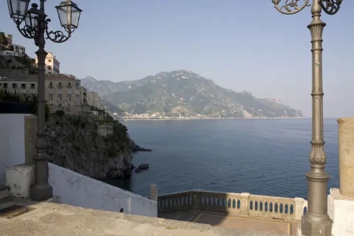 Framed Print : View of the coast from the village of Atrani, Costiera Amalfitana, UNESCO World Heritage Site