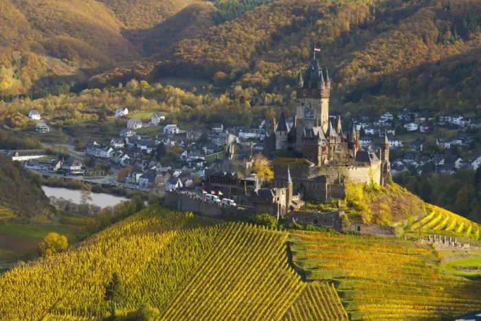 Framed Print : View over Cochem Castle and the Mosel River Valley in autumn, Cochem, Rheinland-Pfalz (Rhineland-Palatinate), Germany, Europe Framed Print : View over Cochem Castle and the Mosel River Valley in autumn, Cochem, Rheinland-Pfalz (Rhineland-Palatinate), Germany, Europe