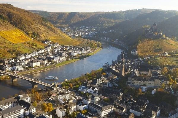 View over Cochem and the Mosel River in autumn, Cochem, Rheinland-Pfalz (Rhineland-Palatinate), Germany, Europe