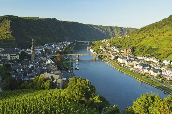 Framed Print : View of Cochem and Moselle River (Mosel), Rhineland-Palatinate, Germany, Europe Framed Print : View of Cochem and Moselle River (Mosel), Rhineland-Palatinate, Germany, Europe