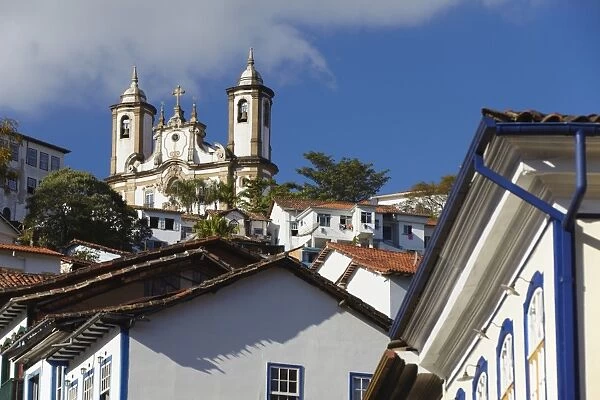 View of colonial buildings and Nossa Senhora do Carmo (Our Lady of Mount Carmel) Church, Ouro Preto, UNESCO World Heritage Site, Minas Gerais, Brazil, South America