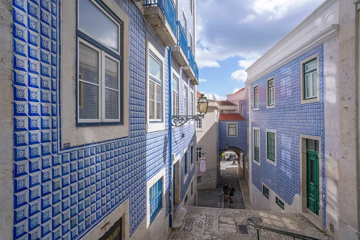 Framed Print : View of colourful buildings in the Alfama District on a sunny day, Lisbon, Portugal, Europe Framed Print : View of colourful buildings in the Alfama District on a sunny day, Lisbon, Portugal, Europe