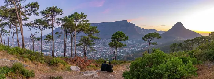 Framed Print : View of couple and Table Mountain from Signal Hill at sunset, Cape Town, Western Cape, South Africa, Africa Framed Print : View of couple and Table Mountain from Signal Hill at sunset, Cape Town, Western Cape, South Africa, Africa