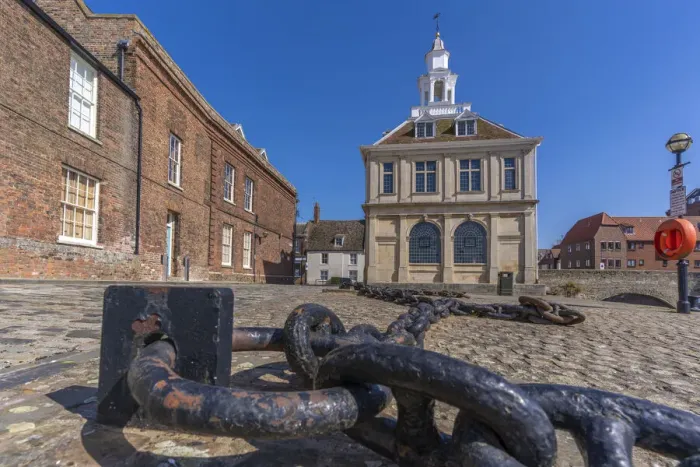 Framed Print : View of the Customs House, Purfleet Quay, Kings Lynn, Norfolk, England, United Kingdom Framed Print : View of the Customs House, Purfleet Quay, Kings Lynn, Norfolk, England, United Kingdom