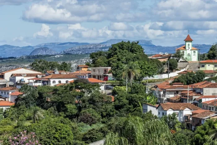 Framed Print : View over Diamantina and the Nossa Senhora da Consola Church, UNESCO World Heritage Site, Minas Gerais, Brazil, South America Framed Print : View over Diamantina and the Nossa Senhora da Consola Church, UNESCO World Heritage Site, Minas Gerais, Brazil, South America