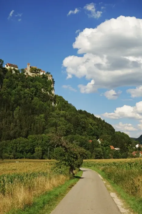Framed Print : View of Donautal (Danube valley), Schaufelsen and Werenwag Castle, Swabian Alb, Baden-Wurttemberg, Germany, Europe Framed Print : View of Donautal (Danube valley), Schaufelsen and Werenwag Castle, Swabian Alb, Baden-Wurttemberg, Germany, Europe