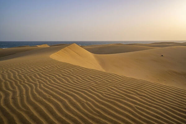 View of drifting sands and dunes at Maspalomas, Gran Canaria, Canary Islands, Spain, Atlantic, Europe